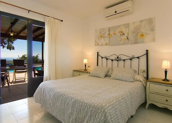 Villa Corona